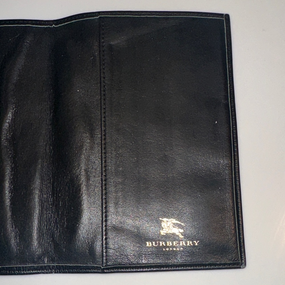 Burberry Beige and Black Plaid Passport Holder - Picture 4 of 10